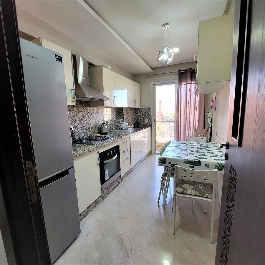 Appartement Pour Familles En Residence Avec Piscine Et Wifi Marrakesh Eksteriør billede