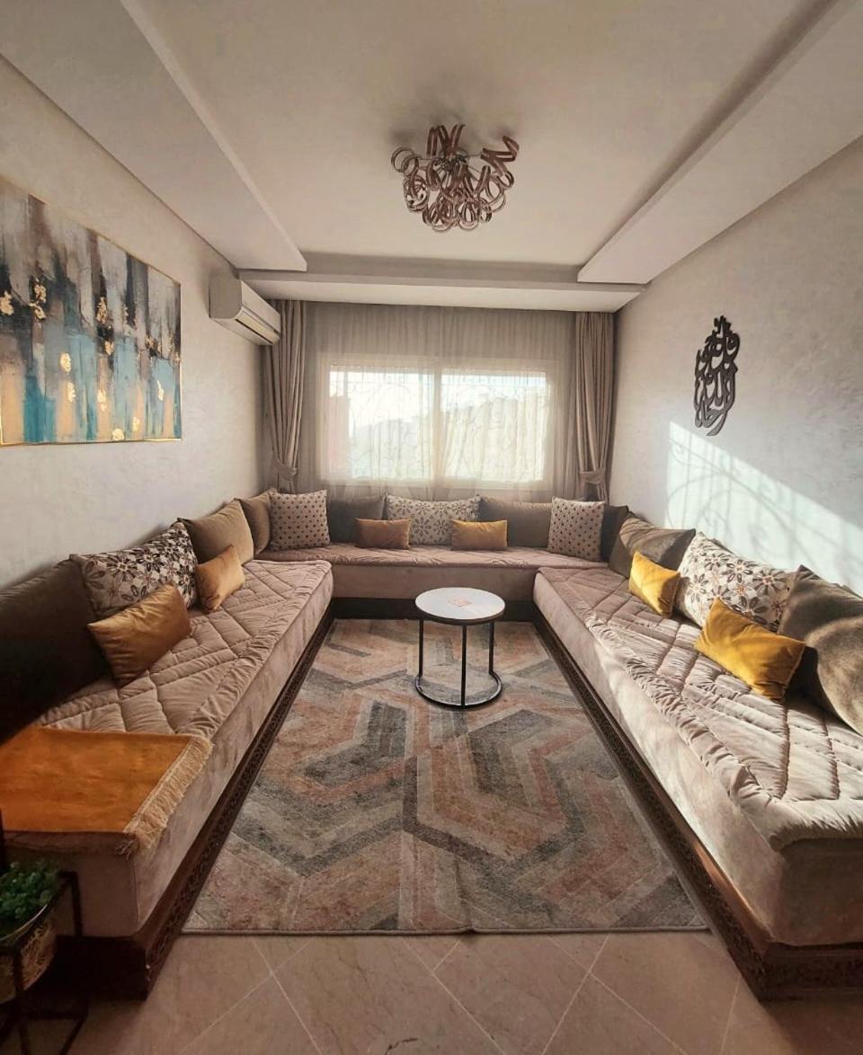 Appartement Pour Familles En Residence Avec Piscine Et Wifi Marrakesh Eksteriør billede